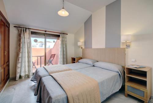 Sanpedro Apartamentos Marbella 圣佩德罗-德阿尔坎塔拉 外观 照片