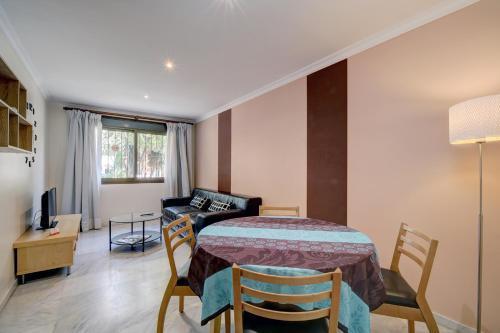 Sanpedro Apartamentos Marbella 圣佩德罗-德阿尔坎塔拉 外观 照片