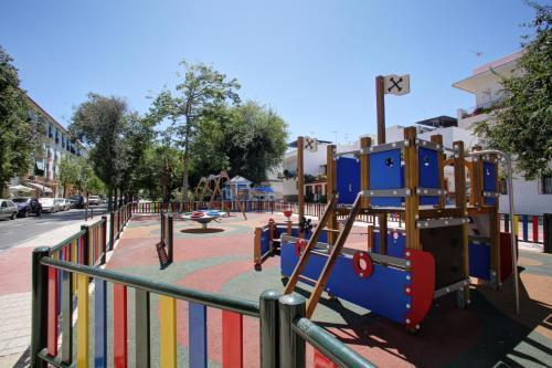 Sanpedro Apartamentos Marbella 圣佩德罗-德阿尔坎塔拉 外观 照片